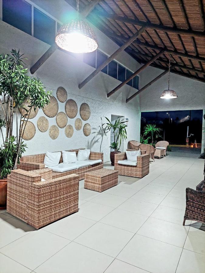 Flat Aconchegante, 3 Quartos, Condominio Muro Alto Em *
