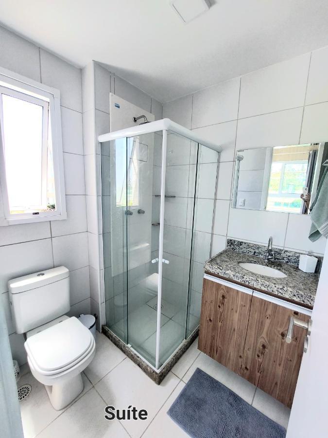 Apartment Flat Aconchegante, 3 Quartos, Condominio Muro Alto Em *